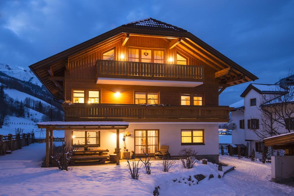 Landhaus Resinger باد هوفغاستين المظهر الخارجي الصورة